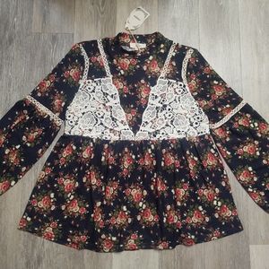 Long sleeve tunic ~ Size Medium